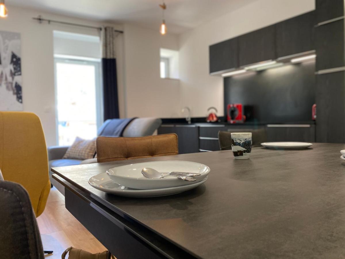 Plein Centre, T3 5P Totalement Renove 55M2. Wifi Apartment Каутерец Екстериор снимка